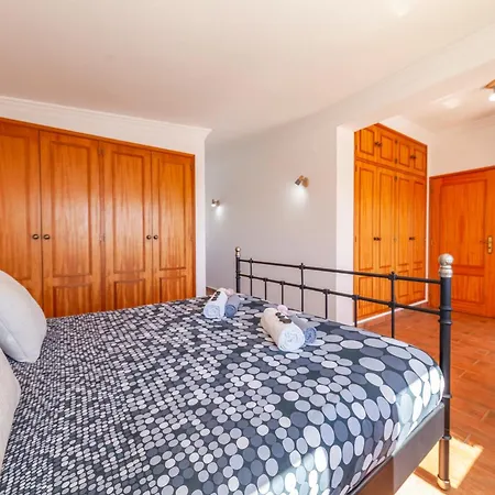 Villa Sunny Joy - Com Piscina E Bbq Em *