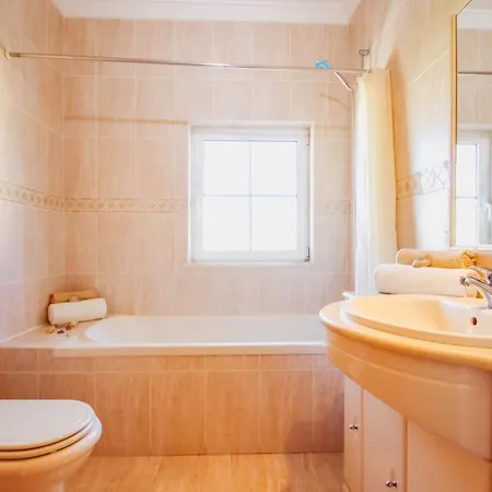 Sunny Joy By Algarve Vacation Villa Albufeira