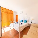 Villa Sunny Joy - Com Piscina E Bbq Em Albufeira אלבופיירה